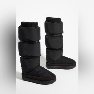 UGG Classic Maxi Ultra Tall Boots Size 7